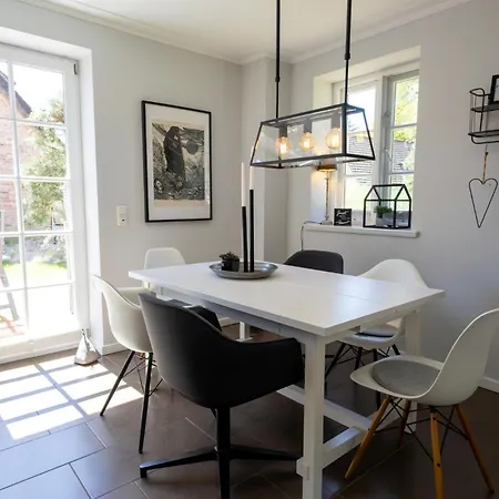 Hébergement de vacances Doppelhaushaelfte Meerweh *